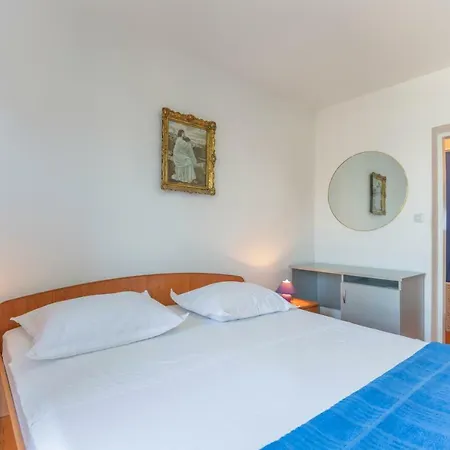Amalia Apartment *